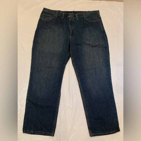 Carhartt Jeans Men’s Size 46x32 Blue Medium Wash Relaxed Fit - Picture 1 of 8